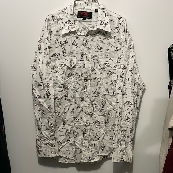 Other - Men’s Long Sleeve Button Up Shirt